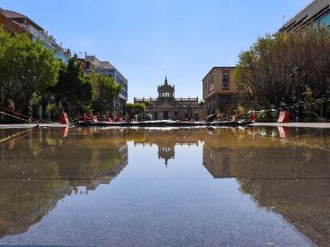 Aunque las obras principales ya fueron concluidas, en las próximas semanas se terminarán algunos detalles en la Plaza Tapatía. EL INFORMADOR / A. Navarro