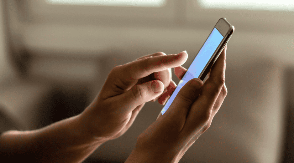El objetivo principal de esta medida es vincular cada línea telefónica con una persona responsable para reducir delitos relacionados con el uso ilícito de tecnologías de comunicación. CANVA