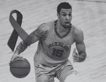 Clarke se unió a Morant en el equipo All-Rookie de la NBA en 2020, y los Grizzlies le otorgaron una extensión de contrato multianual en octubre de 2022. EFE/ARCHIVO