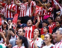 El panorama para Chivas de cara al duelo contra Cruz Azul fue distinto y sin margen de maniobra para negociar con la FIFA la permanencia en el AKRON. Imago7 / ARCHIVO