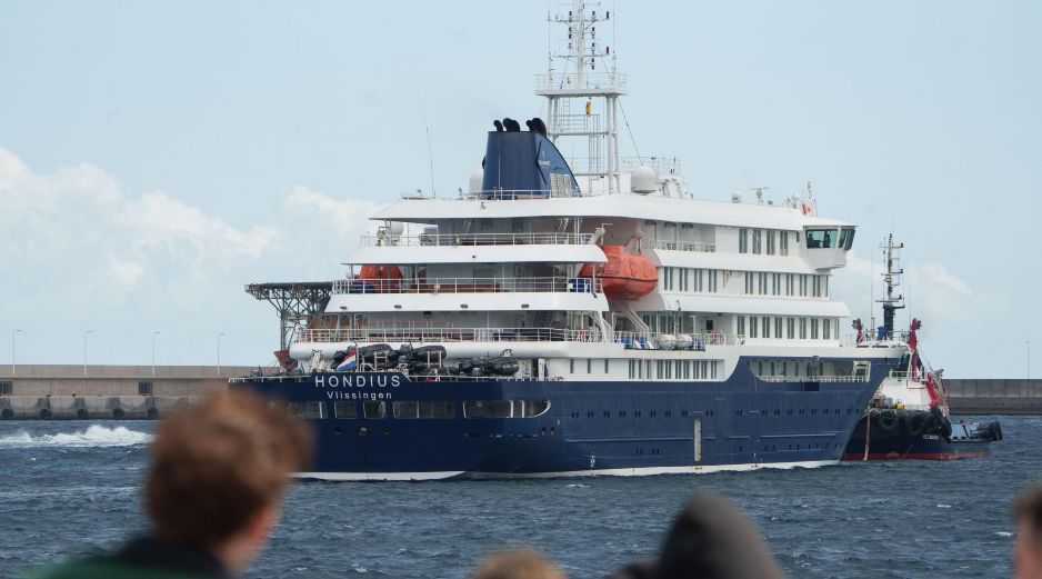 El crucero zarpó el pasado 1 de abril desde Ushuaia, Argentina, y hasta el momento se han contabilizado 11 casos probables que están relacionados con este brote. EFE / R.R