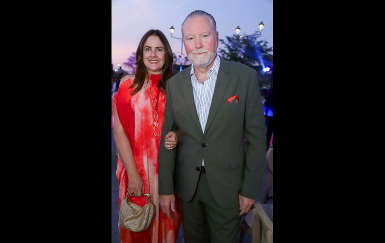 Laura Acedo y Jorge Araigi Hamdam.  GENTE BIEN JALISCO / Revista del 15 de mayo 2026