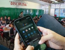 Conoce la historia de Sandra Ramírez, quien integra los celulares a sus clases. EL INFORMADOR / ARCHIVO