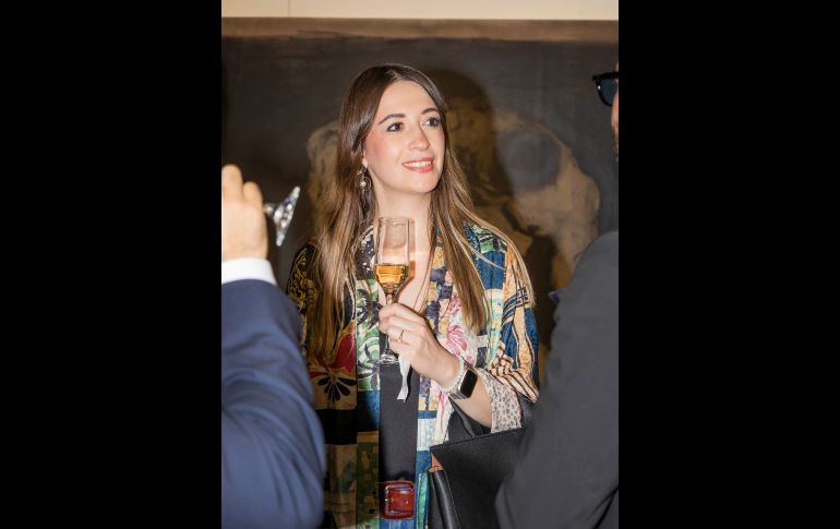 Diana Flores. GENTE BIEN JALISCO / Lanzamiento de Omega y EMWA