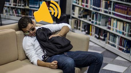Identifica los riesgos de utilizar audífonos al momento de dormir. EL INFORMADOR / ARCHIVO
