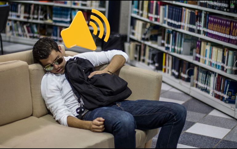 Identifica los riesgos de utilizar audífonos al momento de dormir. EL INFORMADOR / ARCHIVO