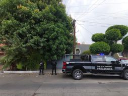 Policías ingresaron al domicilio luego de que un familiar autorizara el acceso tras conocer la situación reportada. CORTESÍA/SECRETARÍA DE SEGURIDAD PÚBLICA