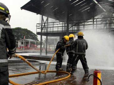Cinco personas resultaron heridas en la conflagración que colocó a Pemex de nueva cuenta en el centro del debate. SUN/ARCHIVO
