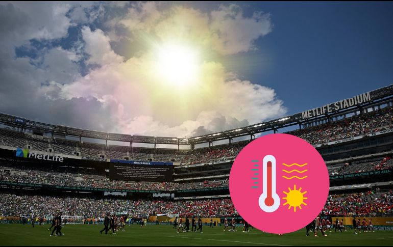 Un grupo de expertos alertó de las condiciones meteorológicas extremas, con calor y humedad, en las que previsiblemente se disputará la Copa del Mundo en México, Estados Unidos y Canadá. ESPECIAL / AFP y CANVA