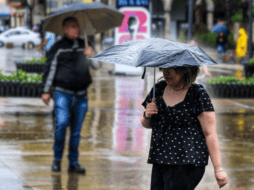 Autoridades recomiendan a la población mantenerse informada a través de canales oficiales por posibles emergencias derivadas de las lluvias. EL INFORMADOR/ARCHIVO