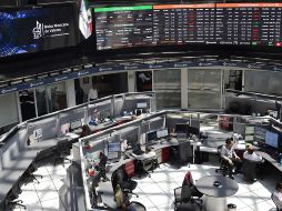 El IPC resultó afectado especialmente por pérdidas en las firmas Volaris, Banorte, Pinfra, Industrias Peñoles y Sigma. AFP/ARCHIVO