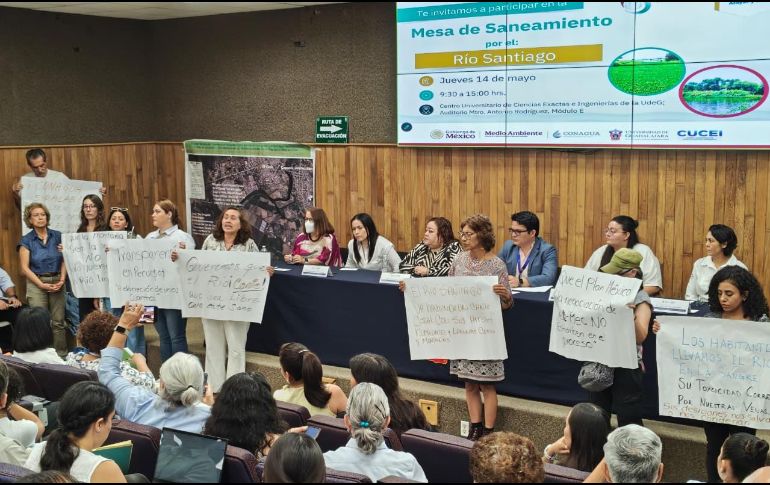 Ambientalistas exigieron a la Conagua transparentar las descargas industriales al río Santiago mediante datos del SIRALAB. EL INFORMADOR/ M. HERNÁNDEZ.