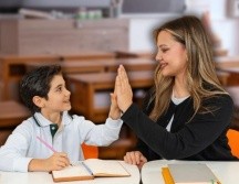La Secretaría de Educación Pública sí contempla esta fecha como una suspensión oficial de labores docentes dentro de su calendario escolar. ESPECIAL
