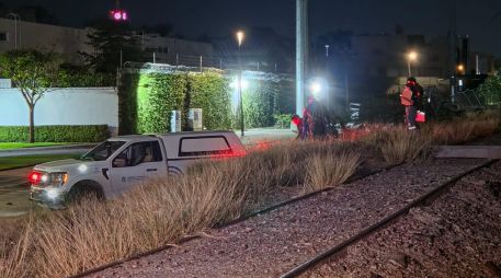 Durante esa misma noche se registró un choque múltiple en el paso a desnivel de las avenidas Vallarta y Patria, también en el municipio de Zapopan.ESPECIAL