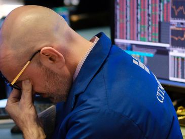 Dos importantes indicadores registraron pérdidas semanales acumuladas: el Dow Jones del 0.17 % y el Nasdaq del 0.08 %. EFE/ARCHIVO