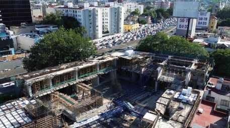 Debido a este incidente, personal de Protección Civil y de la Secretaría de Seguridad Ciudadana acordonó la zona afectada. SUN/O. Alvarado