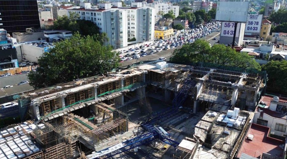 Debido a este incidente, personal de Protección Civil y de la Secretaría de Seguridad Ciudadana acordonó la zona afectada. SUN/O. Alvarado