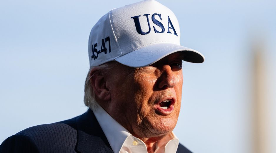Donald Trump impulsó un bloqueo petrolero a Cuba que agravó aún más la crisis energética en la isla. EFE/E. Lee
