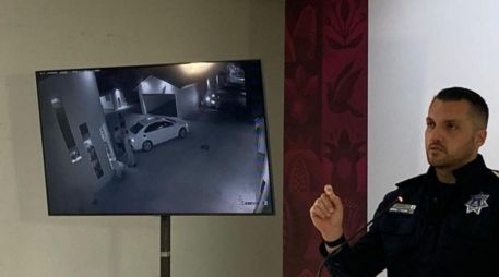 Fabián Ricardo Gómez Calcáneo durante la conferencia de prensa en la que informó de la muerte de 