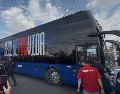 El incidente ocurrió mientras el equipo cementero arribaba al estadio escoltado por elementos de seguridad. EL INFORMADOR/ F. RAMÍREZ.