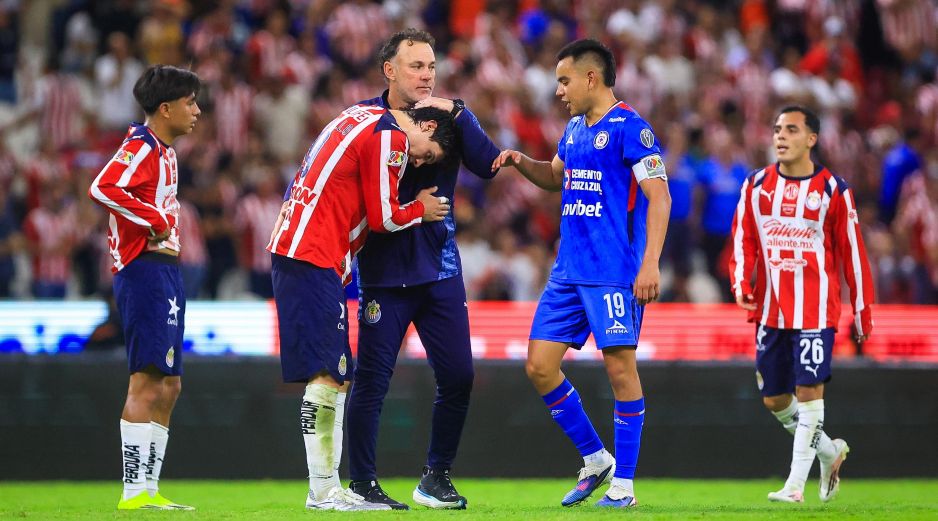 Milito aseguró sentirse orgulloso del desempeño de su plantel y confió en que el grupo tendrá nuevas oportunidades para pelear por el campeonato en el futuro. EL INFORMADOR/J. Acosta