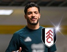 Raúl Jiménez fue ovacionado por su afición al ingresar al Molienux al 66' en el encuentro contra los Wolves. Imago7 / ARCHIVO