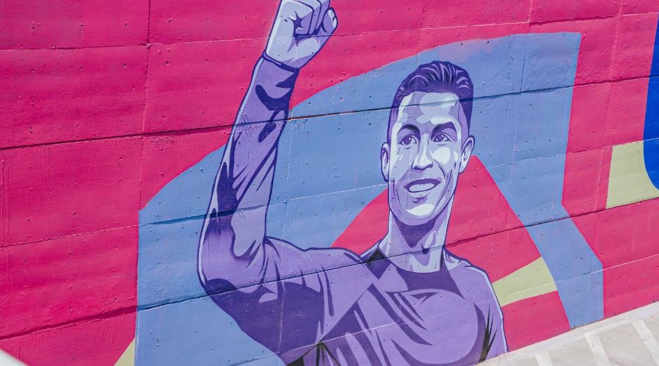 Este mural fue realizado por un colectivo tapatío y es el más grande que hay en Guadalajara, pues se intervinieron 10 mil 750 metros cuadrados. ESPECIAL