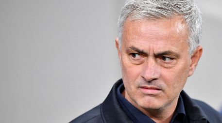 JOSÉ MOURINHO. Se dice que este movimiento responde a una necesidad urgente de la directiva encabezada por Florentino Pérez. AFP / ARCHIVO