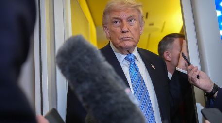 Donald Trump ha generado nuevas tensiones diplomáticas al dejar claro que su gobierno no está dispuesto a ceder durante las conversaciones con Irán. AP/ARCHIVO