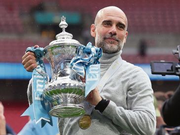 Guardiola ganó con el City seis Premier League, una Champions League, una decena de Copas nacionales una Supercopa de Europa y un Mundial de Clubes. AFP