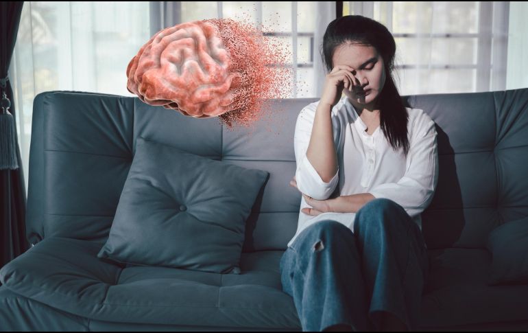 Aunque muchos ignoran sus riesgos, la ciencia advierte que saltarse una noche de descanso desencadena fallos sistémicos inmediatos. ESPECIAL / CANVA