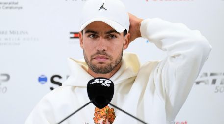 El joven tenista español arrastra los estragos de la lesión en la muñeca desde el torneo Conde de Godó. EFE / A. García