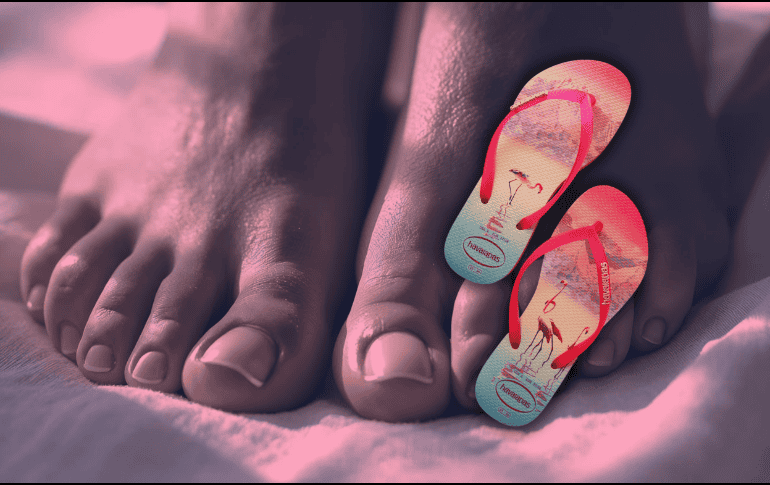 Identificar el momento exacto para desechar unas chanclas requiere una inspección visual periódica y minuciosa de su estructura general. ESPECIAL/Canva/Unsplash