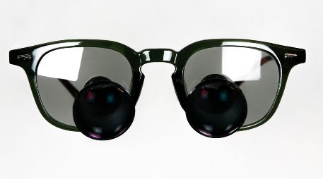 Google no ha anunciado aún el precio de sus lentes con IA, que competirán directamente con las populares Ray-Ban de Meta. UNSPLASH / O. GUNER