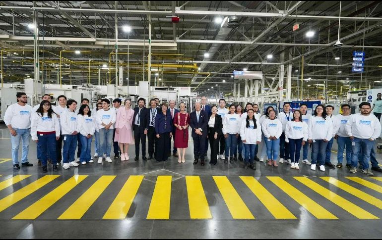 General Motors también se apoya en un robusto ecosistema con una red de 650 proveedores nacionales, a quienes adquiere 28 mil millones de dólares anuales en partes y componentes. X / @m_ebrard