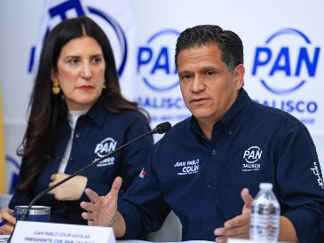 El dirigente del PAN criticó la constante presencia de funcionarios emecistas en redes sociales y fotografías oficiales, al considerar que representa “un insulto al intelecto del electorado jalisciense”. EL INFORMADOR / J. ACOSTA