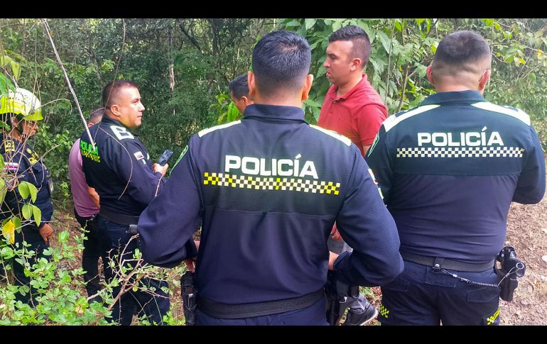 La Policía de Norte de Santander detalló que encontró los cuerpos dentro de un vehículo en un tramo carretero. EFE