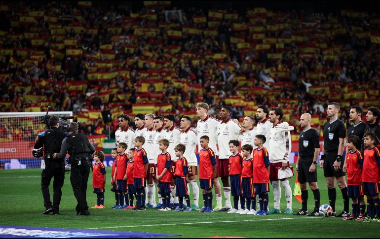 España llega al Mundial con una nueva generación talentosa que busca revivir la época dorada que dominó Europa y conquistó el mundo. AFP/ ARCHIVO.