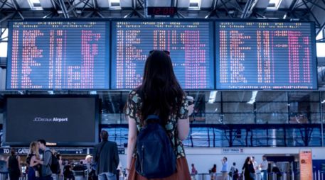 El servicio, anotan sus creadores, también articula un ecosistema que conecta a gobiernos, empresas, embajadas y proveedores de servicios, con el objetivo de fortalecer la confianza del visitante y elevar el estándar del turismo en el país. ESPECIAL