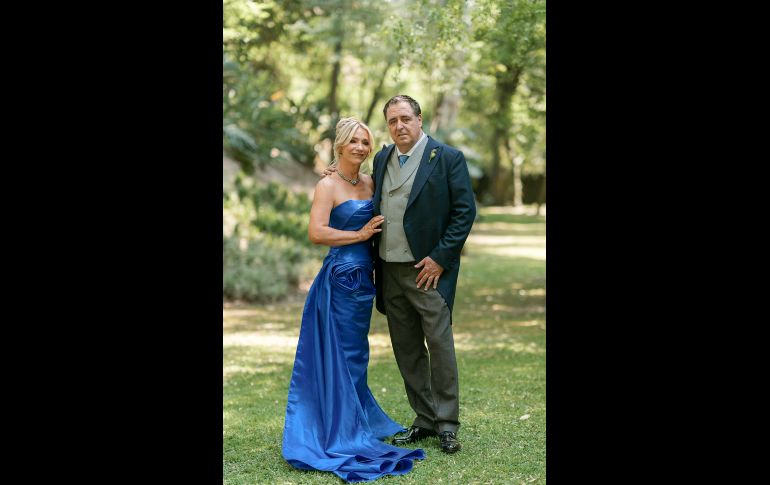 Marcela Atristain y Norberto Mantiñan. GENTE BIEN JALISCO / Revista del 22 de mayo 2026