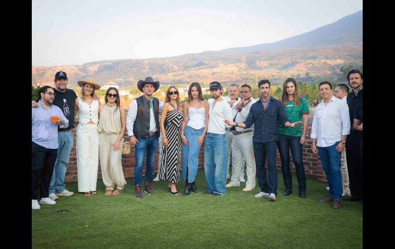 GRUPO. GENTE BIEN JALISCO / J. Soltero