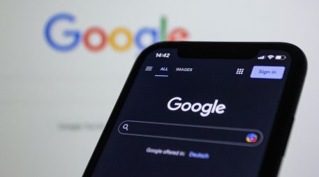 Ante el avance rápido de la IA, como la de Google, muchos se preguntan si esta innovación ayudará a los trabajadores o terminará por reemplazarlos. UNSPLASH / S. SPEED