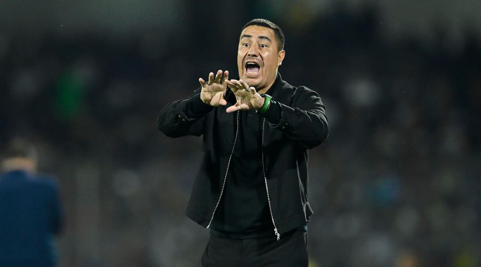 A tan solo 180 minutos de distancia del título, Efraín Juárez tiene frente a sí la posibilidad de devolverle la gloria al club que lo formó desde niño y con el que construyó sus primeros sueños como futbolista profesional. IMAGO7