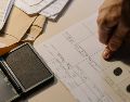 El trámite es completamente automático tras presentar la denuncia oficial, eliminando la burocracia para las familias afectadas.
