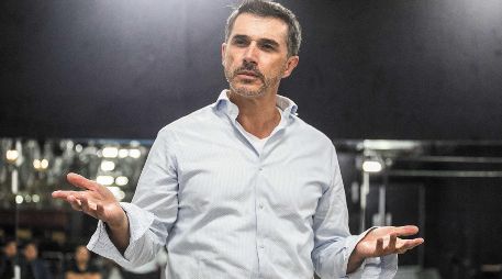 La dirigencia de Morena aplicó esta sanción porque Sergio Mayer abandonó sus labores para participar en un reality show.