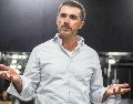 La dirigencia de Morena aplicó esta sanción porque Sergio Mayer abandonó sus labores para participar en un reality show.