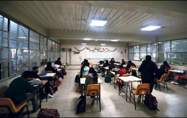El secretario de Educación Jalisco, Juan Carlos Flores Miramontes, compartió en sus redes el comunicado oficial sobre las clases virtuales, así como también se compartió en la gaceta Oficial El Estado de Jalisco. SUN/ARCHIVO