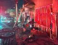 Al interior de la vivienda en Tonalá, había bastante menaje como ropa, muebles y camas, lo que propició que el incendio se propagara de manera acelerada. ESPECIAL / Bomberos Tonalá