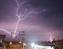 Los rayos representan una de las amenazas climáticas más subestimadas debido a su carácter súbito. EFE/ARCHIVO