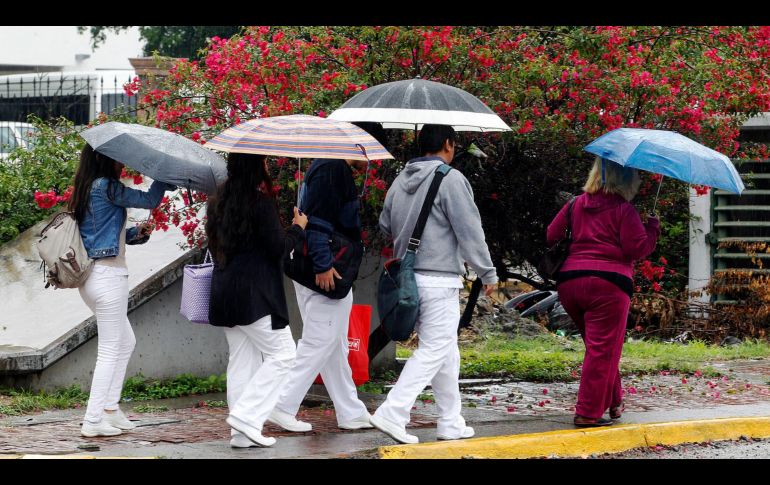 Lluvia y calor extremo forman parte de las condiciones climáticas que prevalecerán en la capital jalisciense. EL INFORMADOR/ARCHIVO